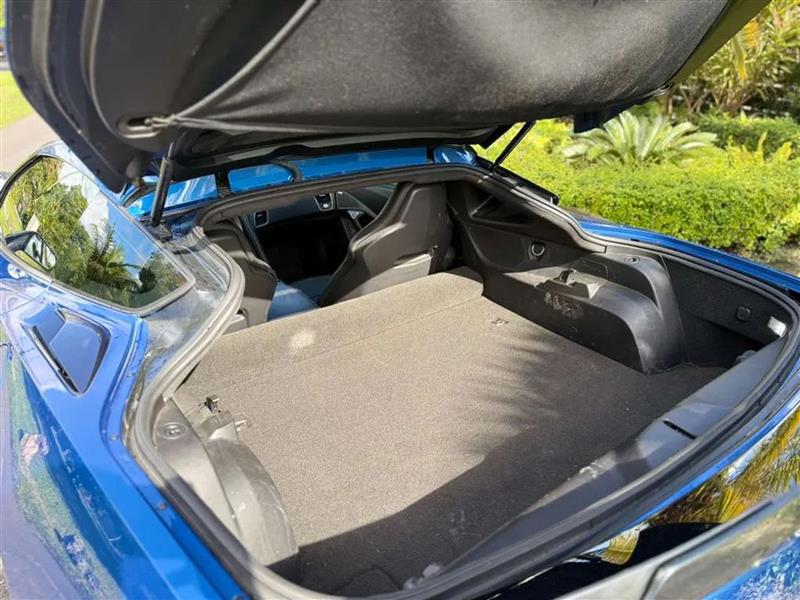 Chevrolet Corvette Z51 2LT Coupe Automatic 2016