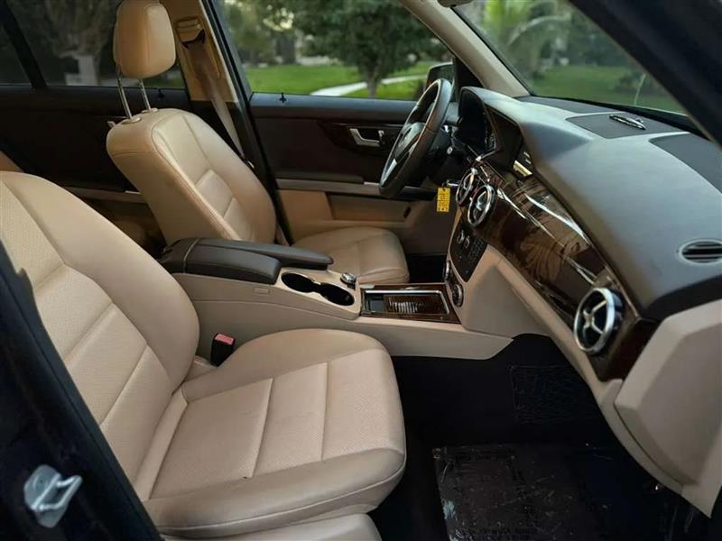 Mercedes-Benz GLK-Class GLK350 2014