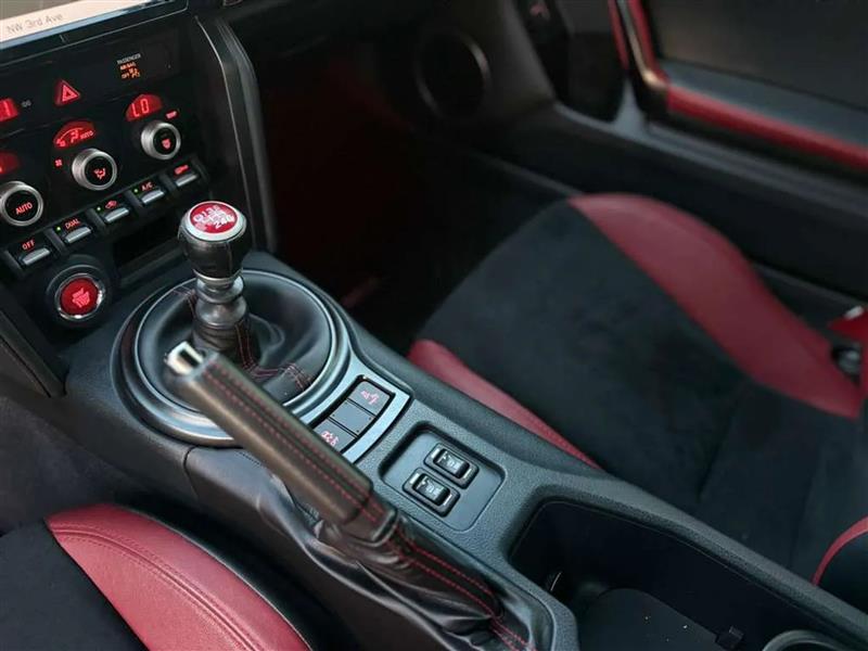 Subaru BRZ tS 6M 2018