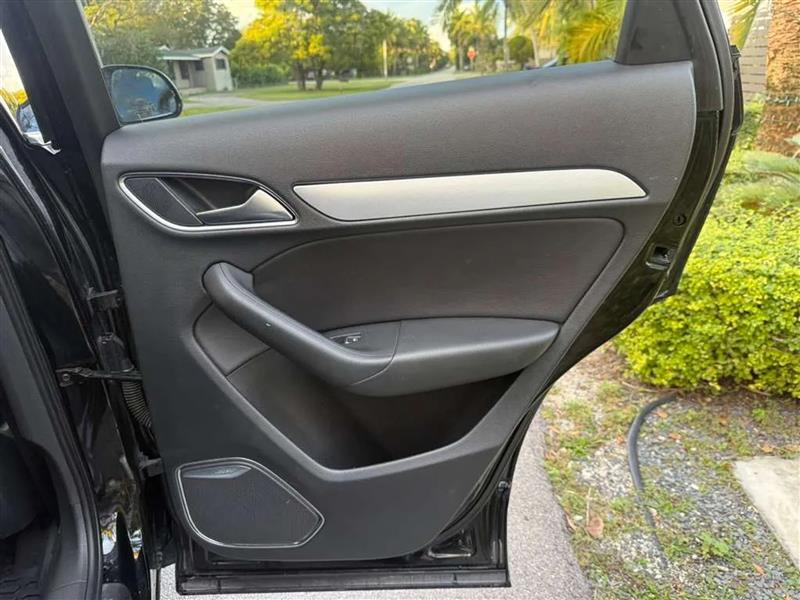 Audi Q3 Prestige quattro 2016