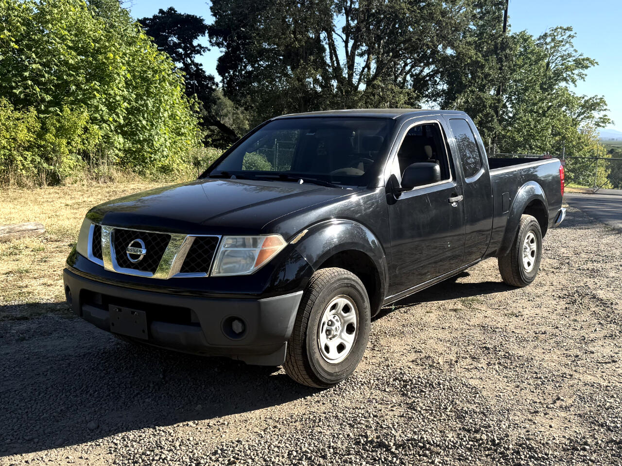 2005 Nissan Frontier XE King Cab