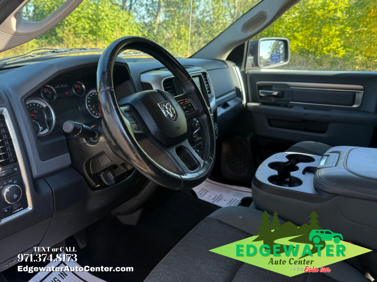 RAM 1500 SLT Crew Cab SWB 4WD 2014