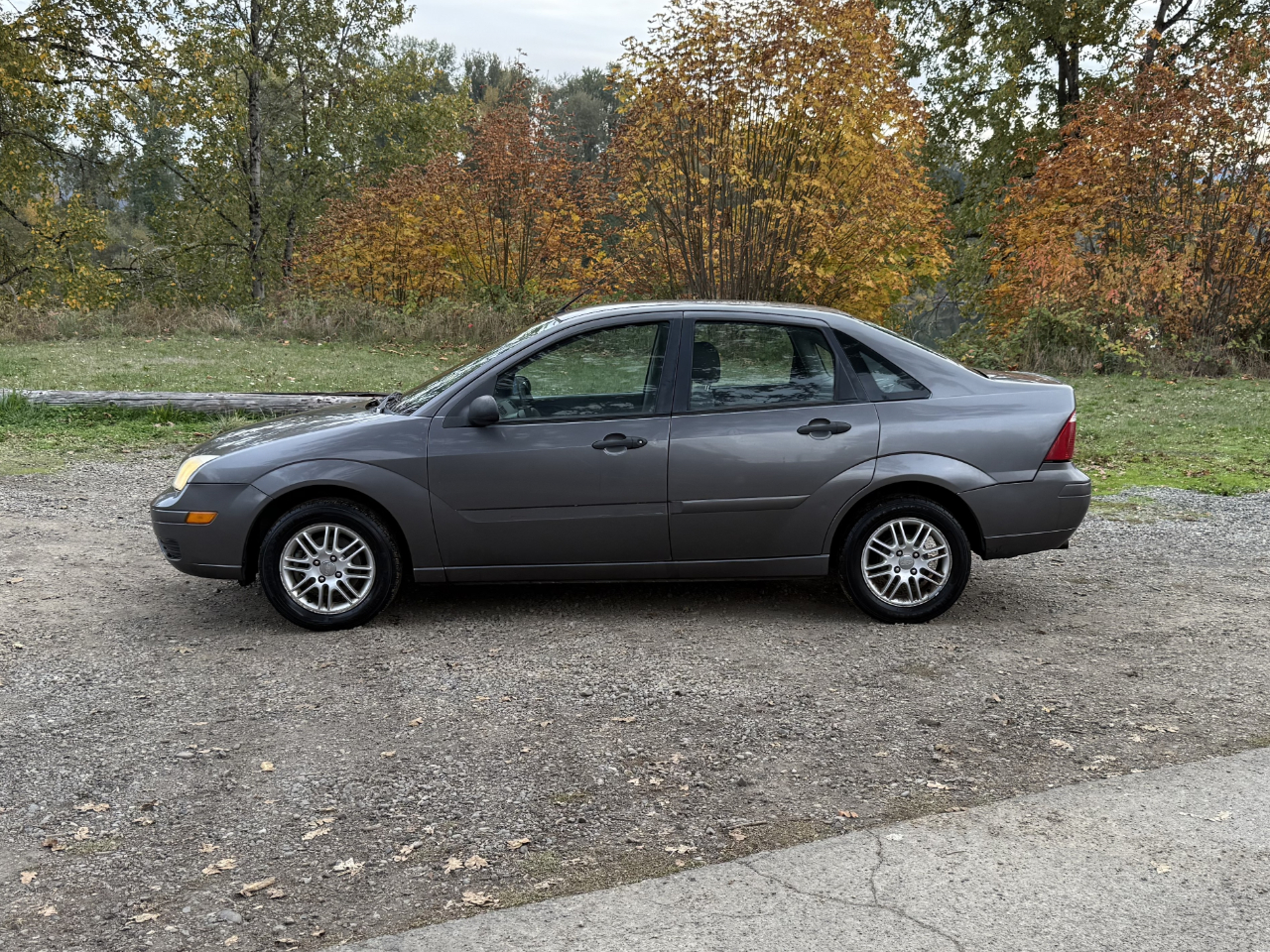 Ford Focus ZX4 SE 4D Sedan 2007