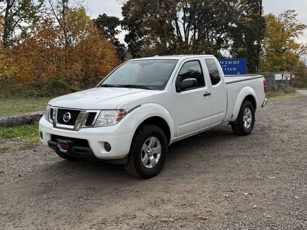 Nissan Frontier SV King Cab 4X4 V6 2013