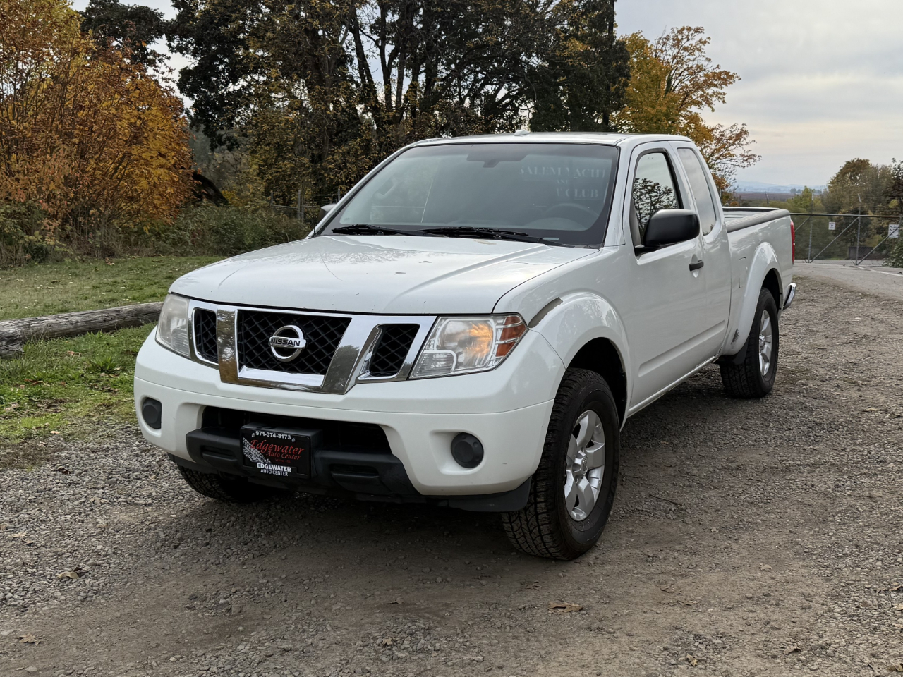Nissan Frontier SV King Cab 4X4 V6 2013