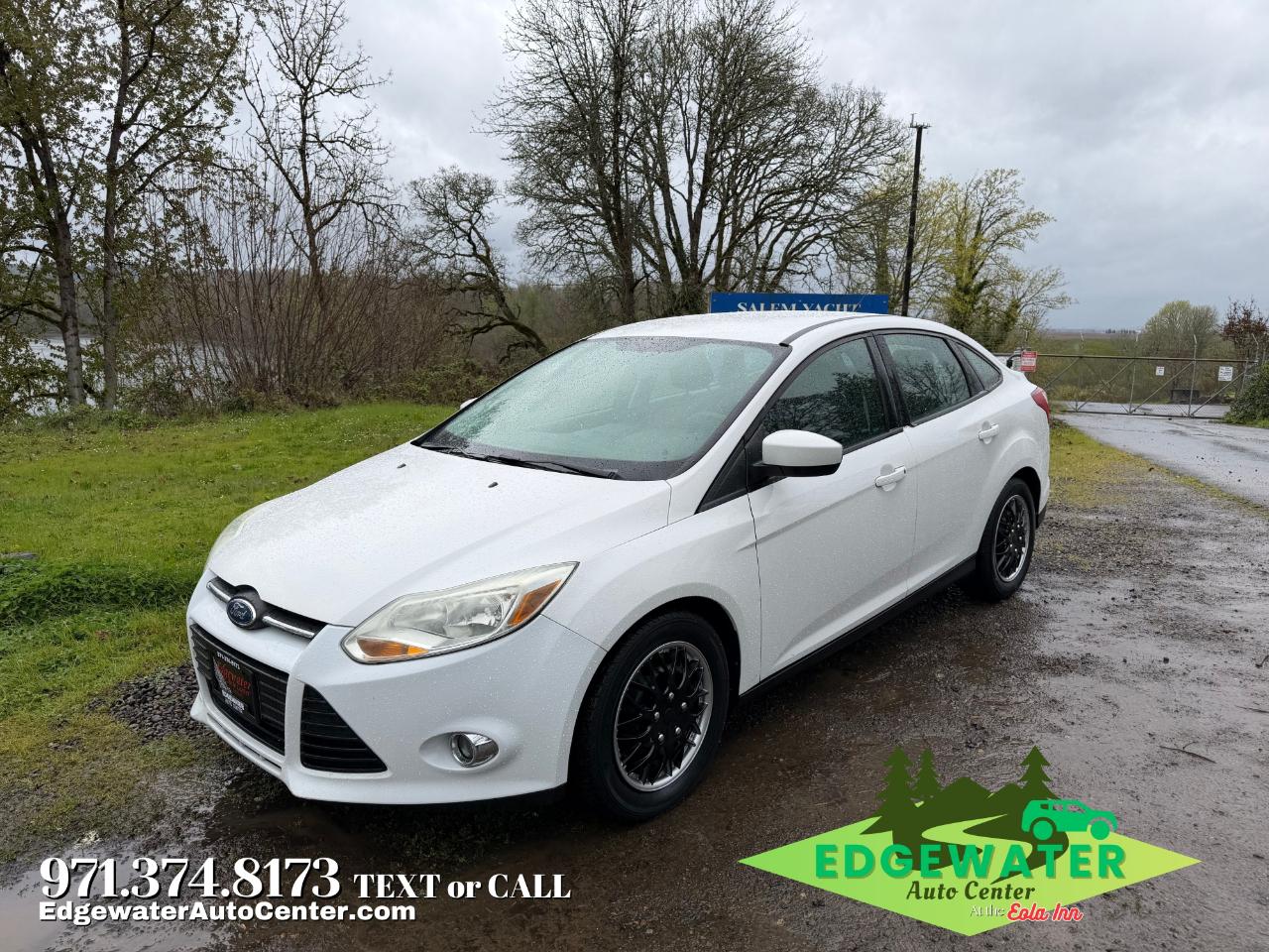 2012 Ford Focus SE Sedan