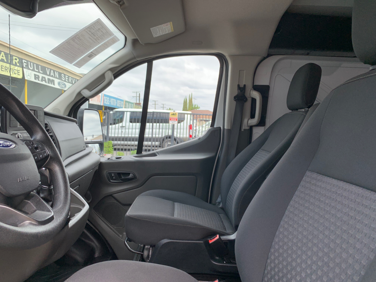 2020 Ford Transit Cargo Van photo 26