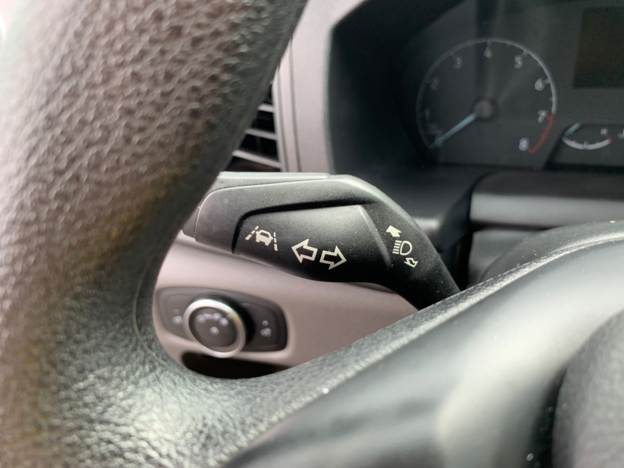 2020 Ford Transit Cargo Van photo 37