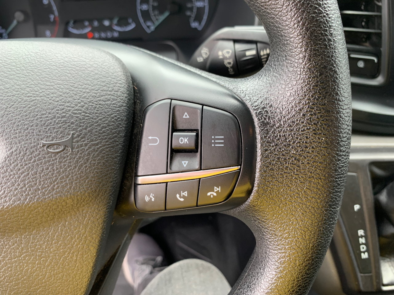 2020 Ford Transit Cargo Van photo 32