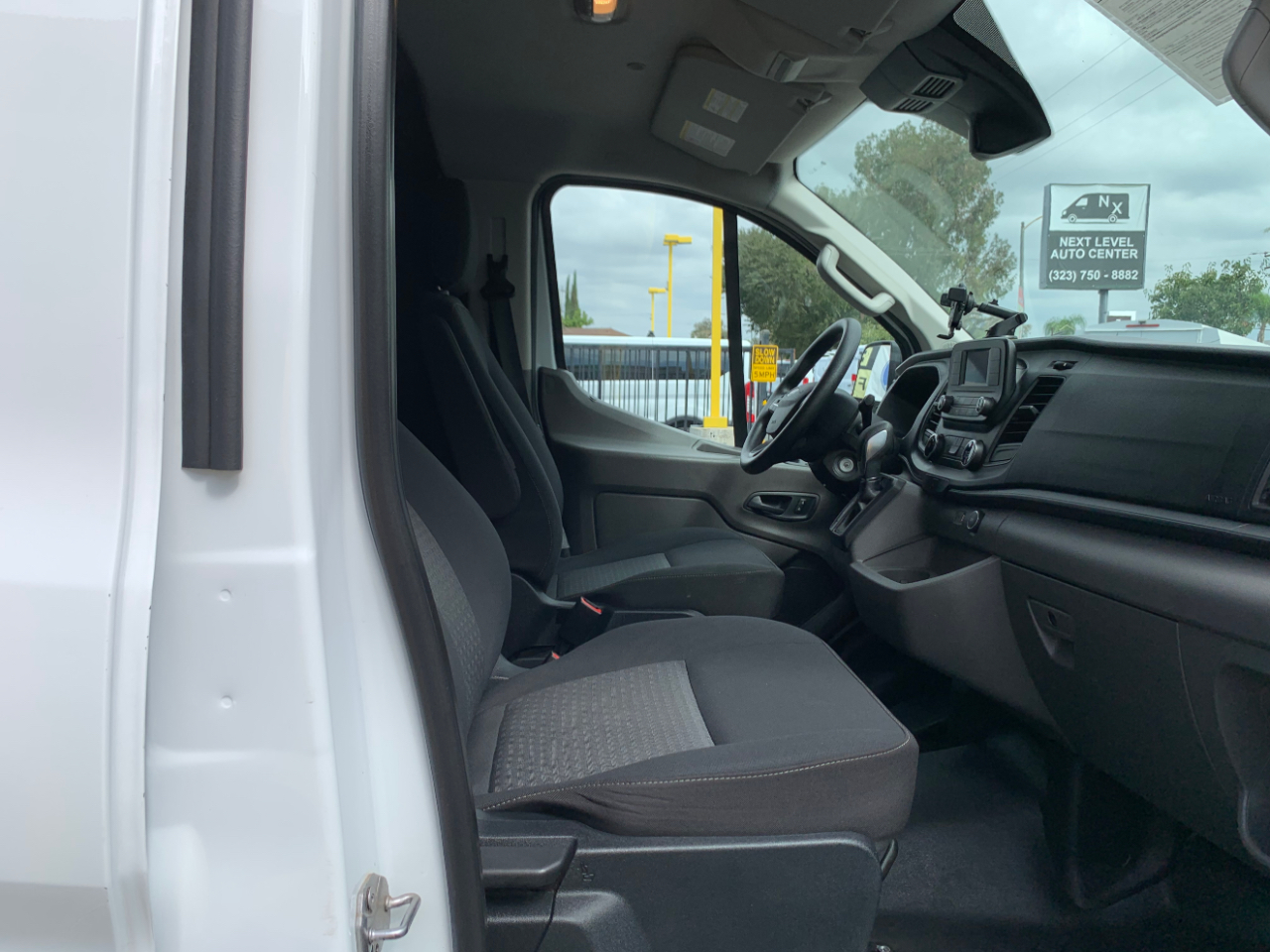 2020 Ford Transit Cargo Van photo 27