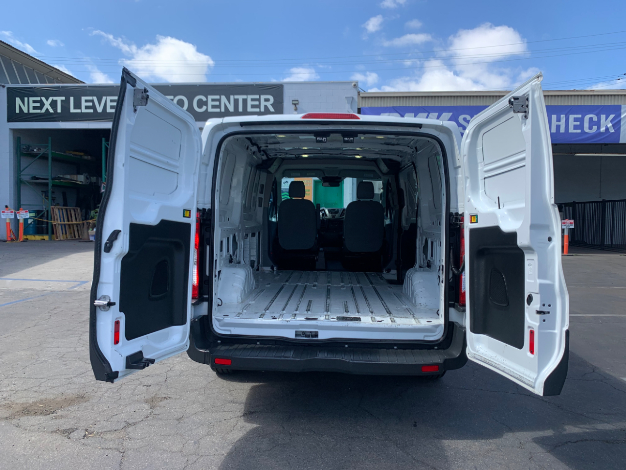 2017 Ford Transit Van photo 11