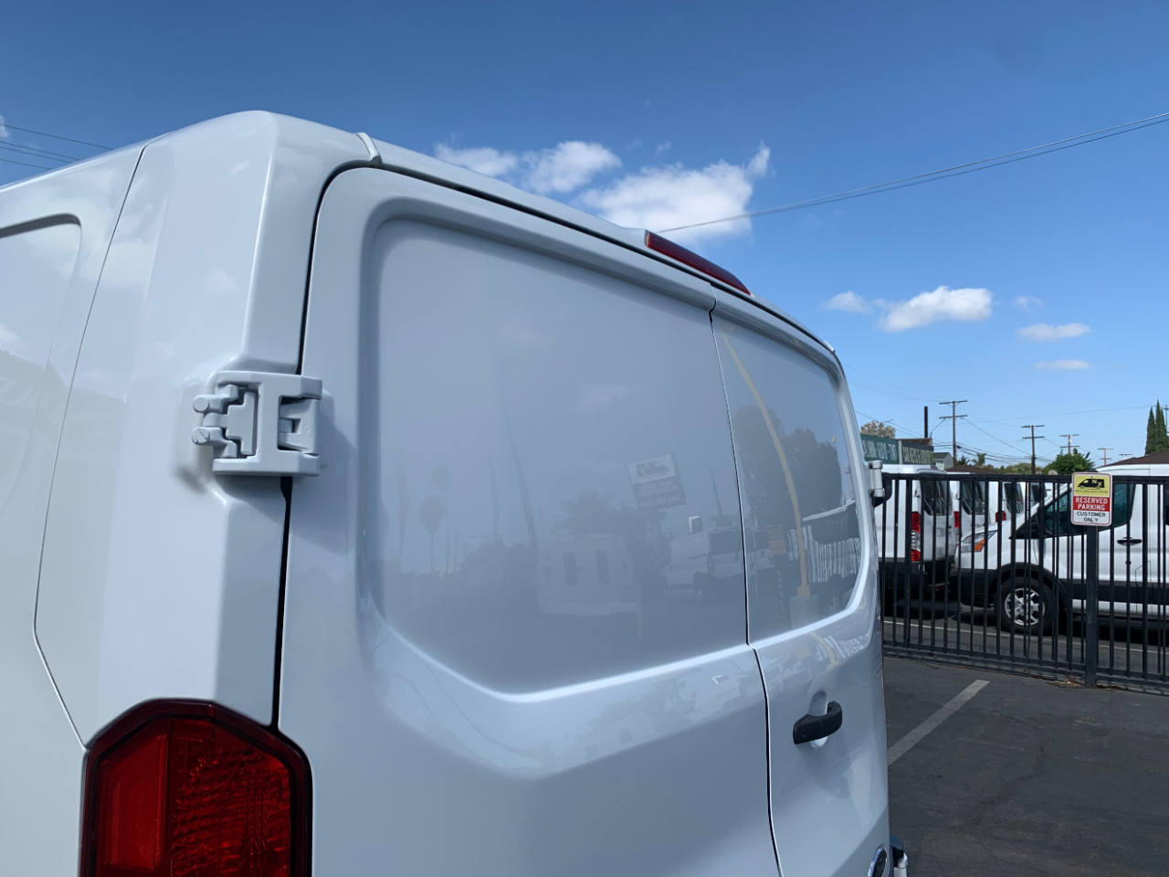 2017 Ford Transit Van photo 24