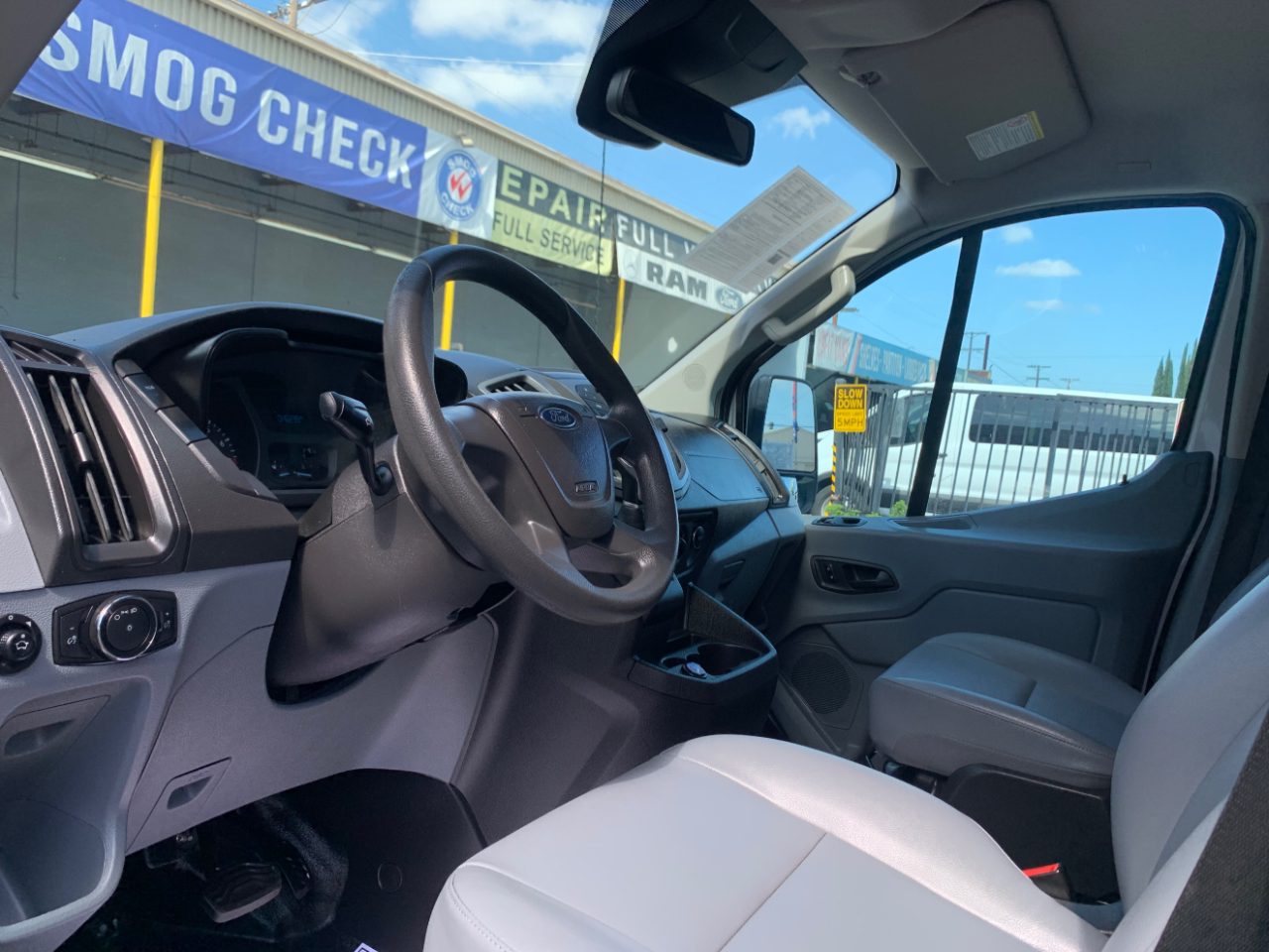 2017 Ford Transit Van photo 30