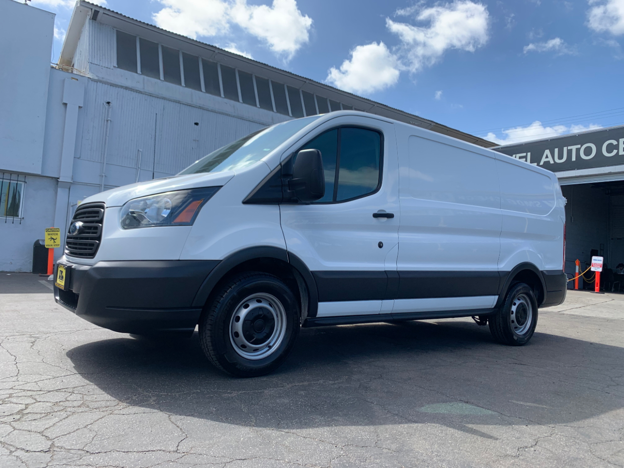 2017 Ford Transit Van photo 4