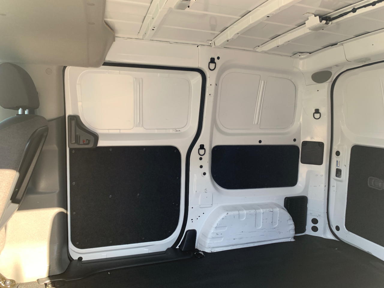 Nissan NV200 Compact Cargo I4 SV 2021