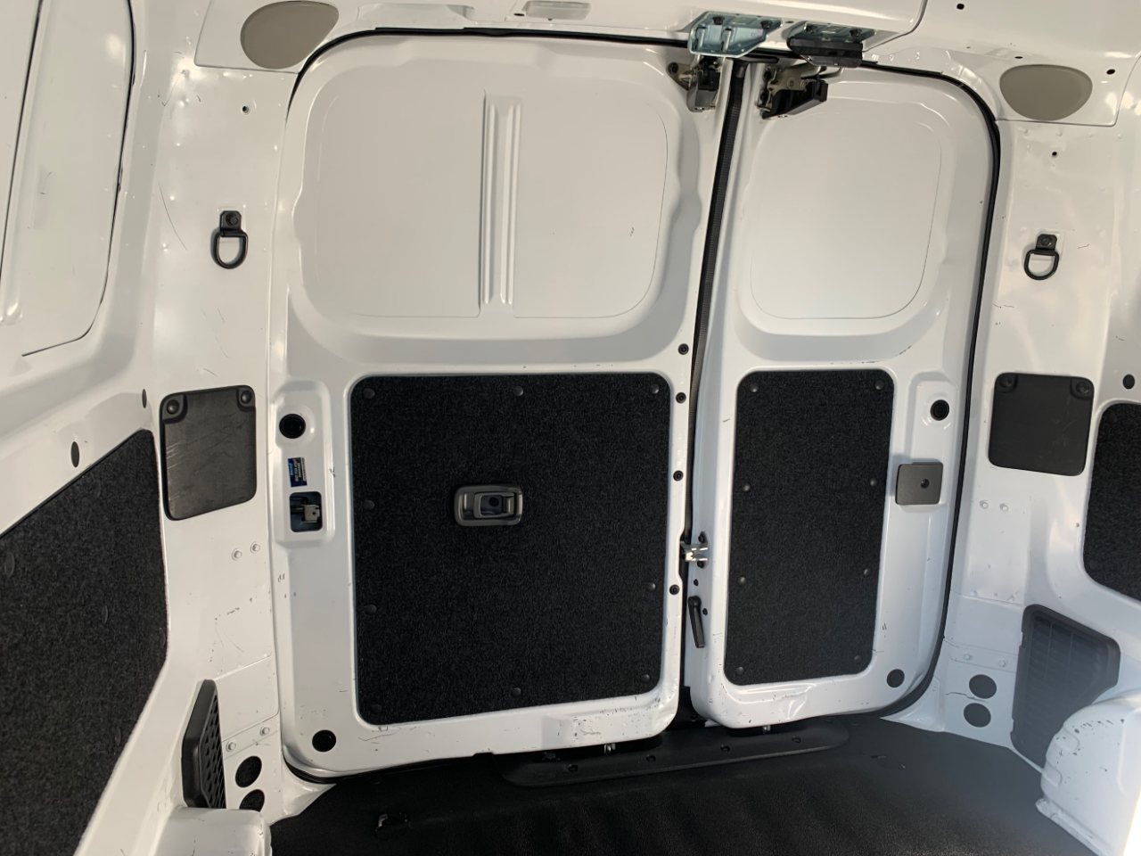 Nissan NV200 Compact Cargo I4 SV 2021