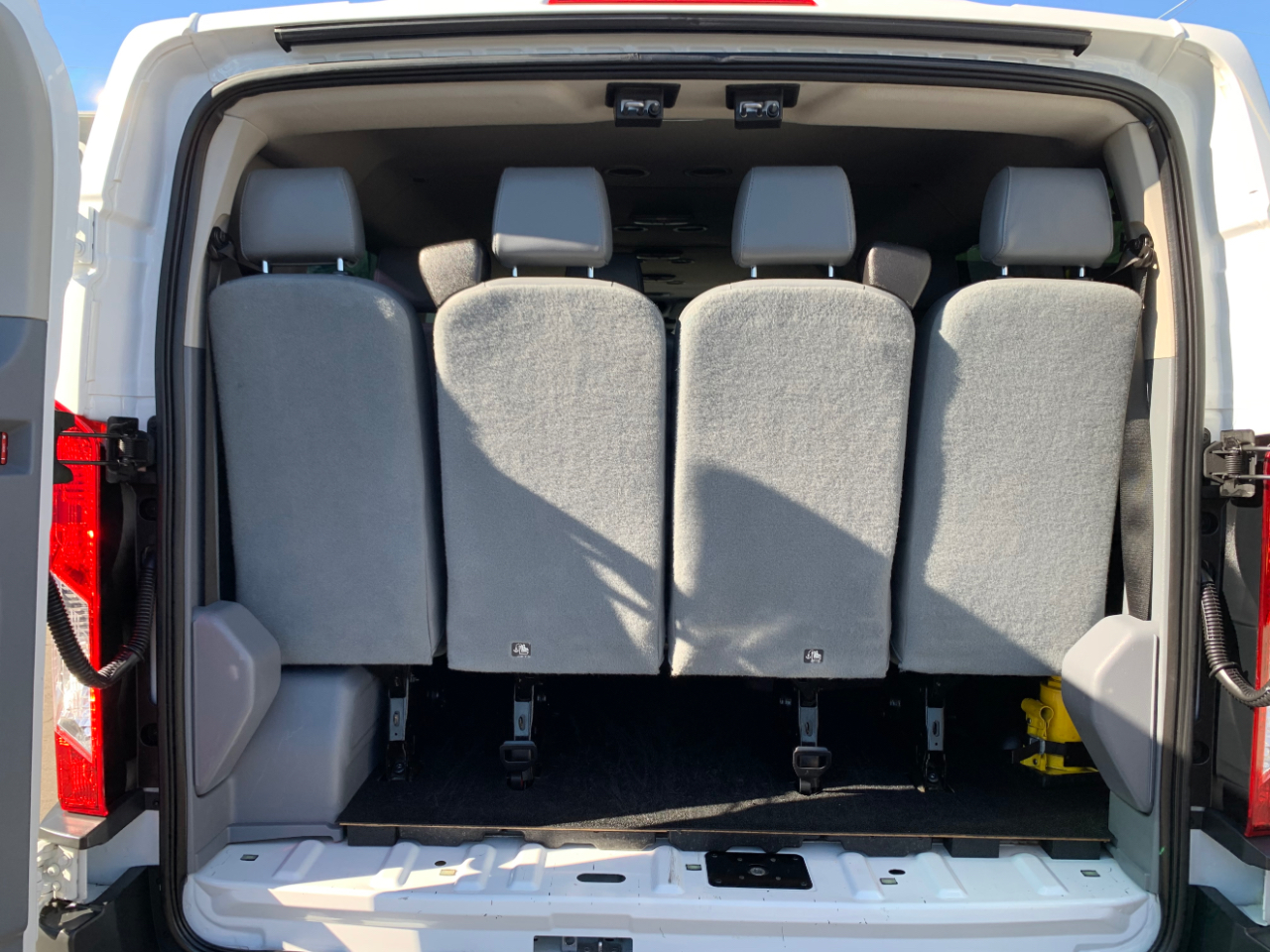 Ford Transit Passenger Wagon T-350 148" Low Roof XL Sliding RH Dr 2018