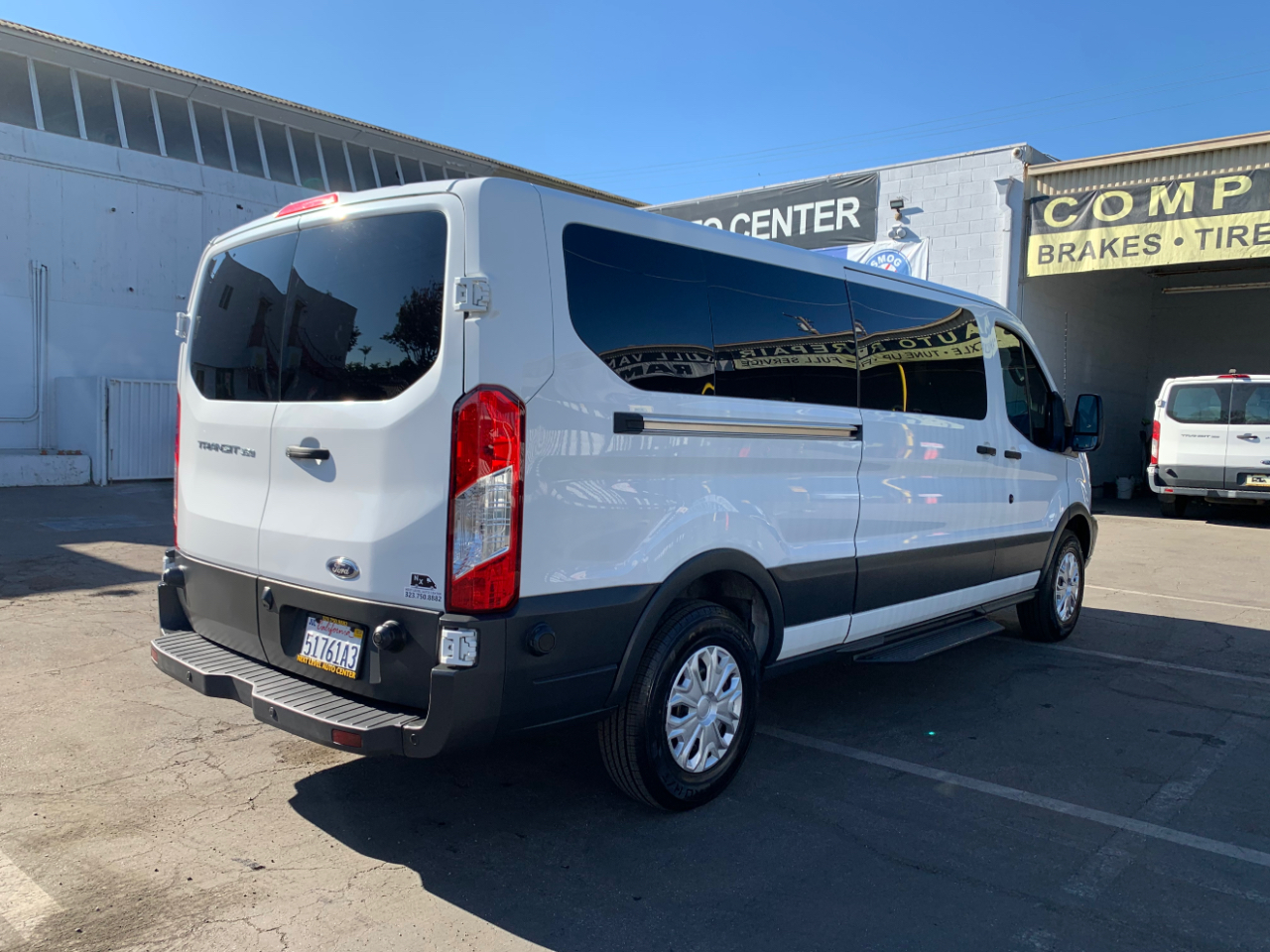 Ford Transit Passenger Wagon T-350 148" Low Roof XL Sliding RH Dr 2018