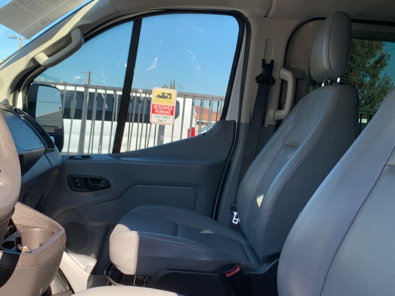 Ford Transit Passenger Wagon T-350 148" Low Roof XL Sliding RH Dr 2018