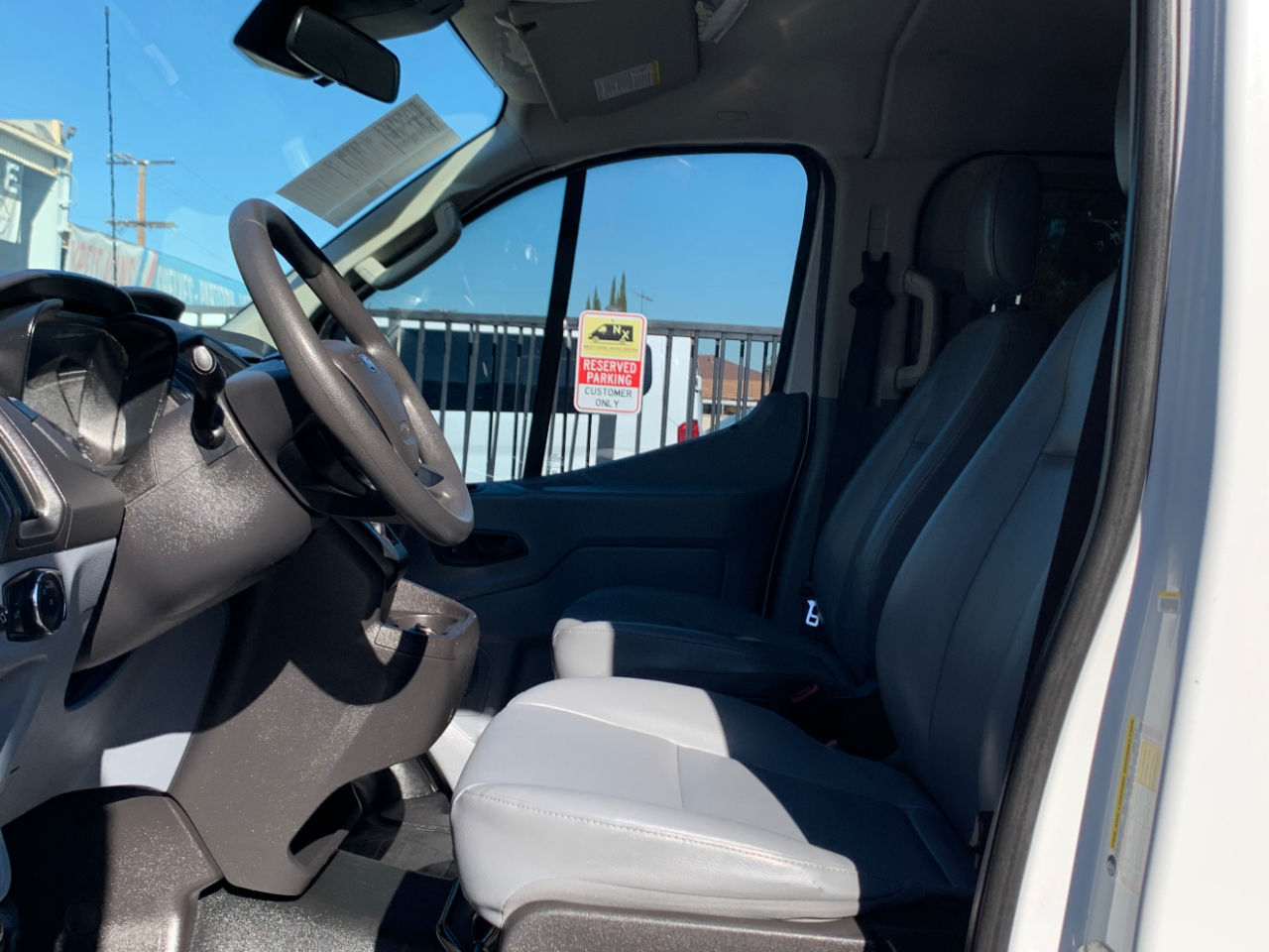 Ford Transit Passenger Wagon T-350 148" Low Roof XL Sliding RH Dr 2018