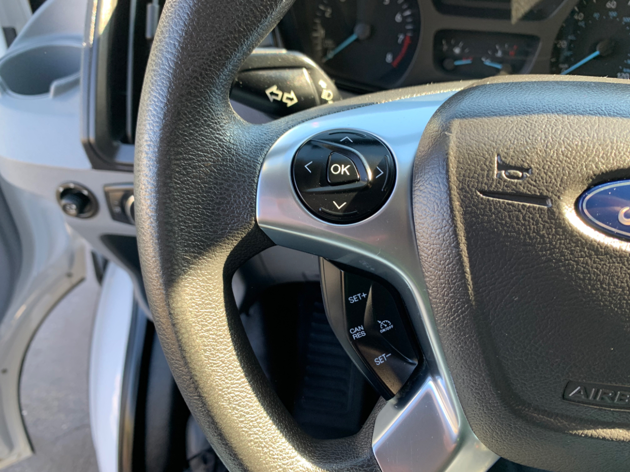 Ford Transit Passenger Wagon T-350 148" Low Roof XL Sliding RH Dr 2018