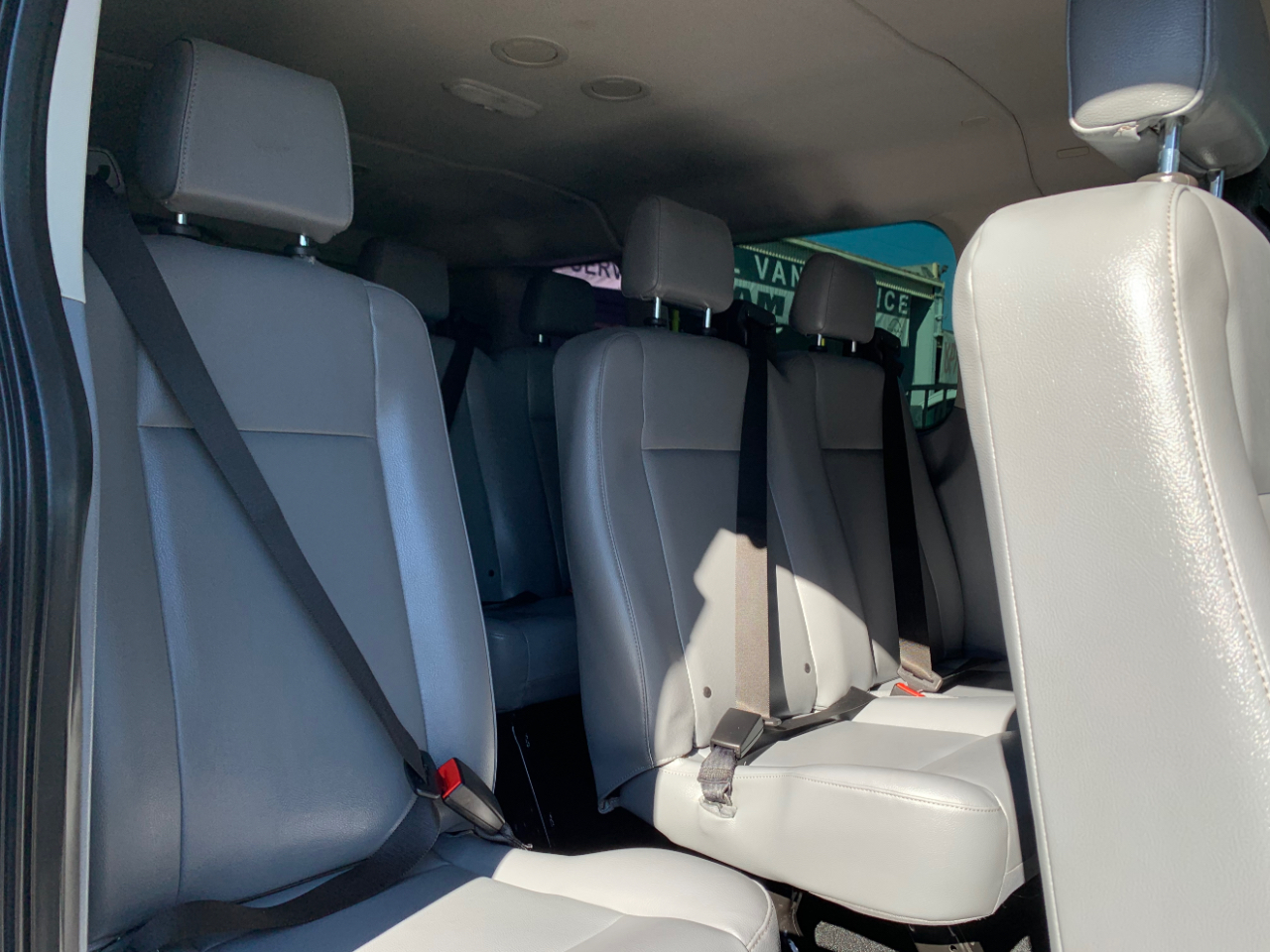 Ford Transit Passenger Wagon T-350 148" Low Roof XL Sliding RH Dr 2018