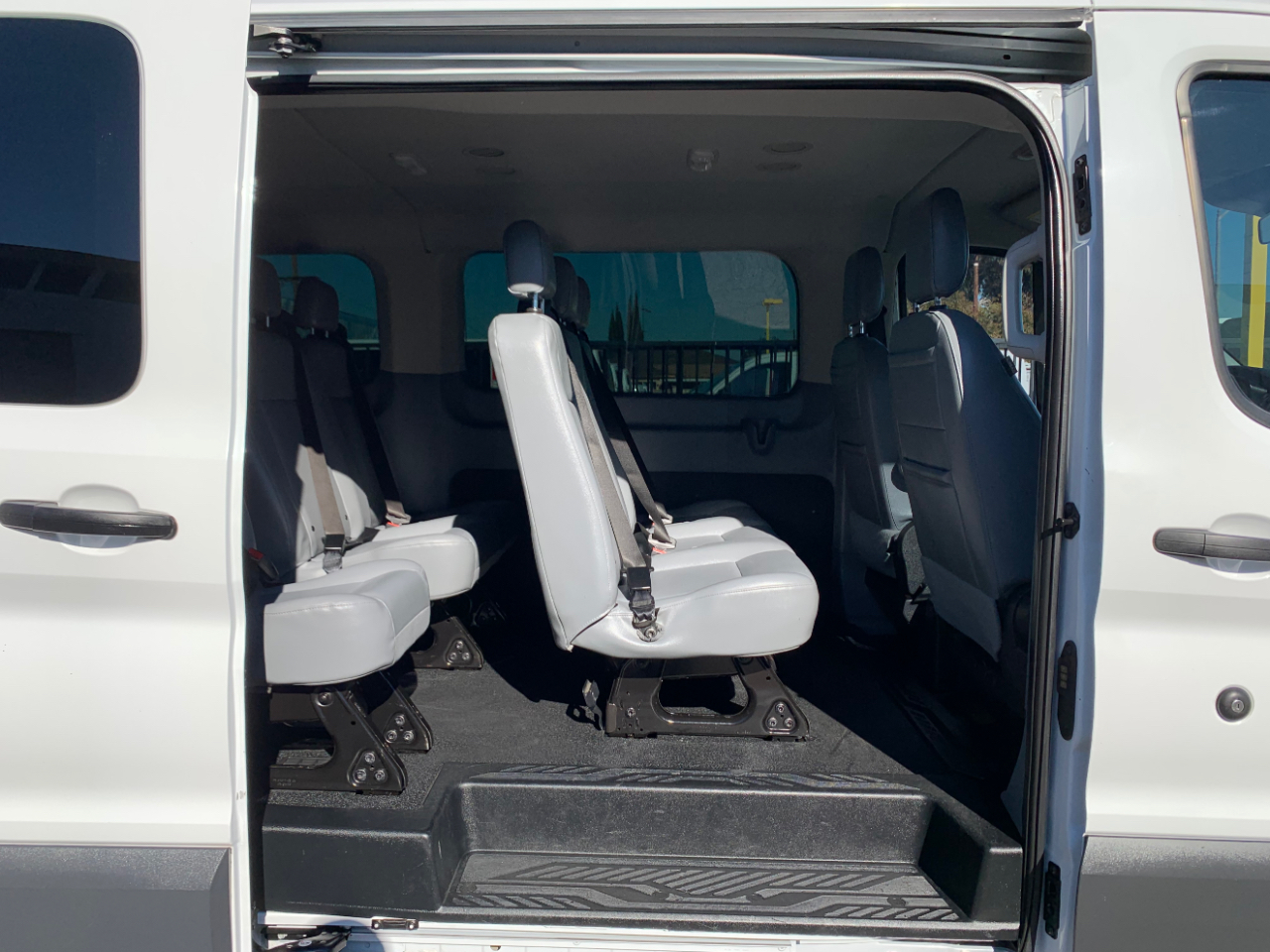 Ford Transit Passenger Wagon T-350 148" Low Roof XL Sliding RH Dr 2018