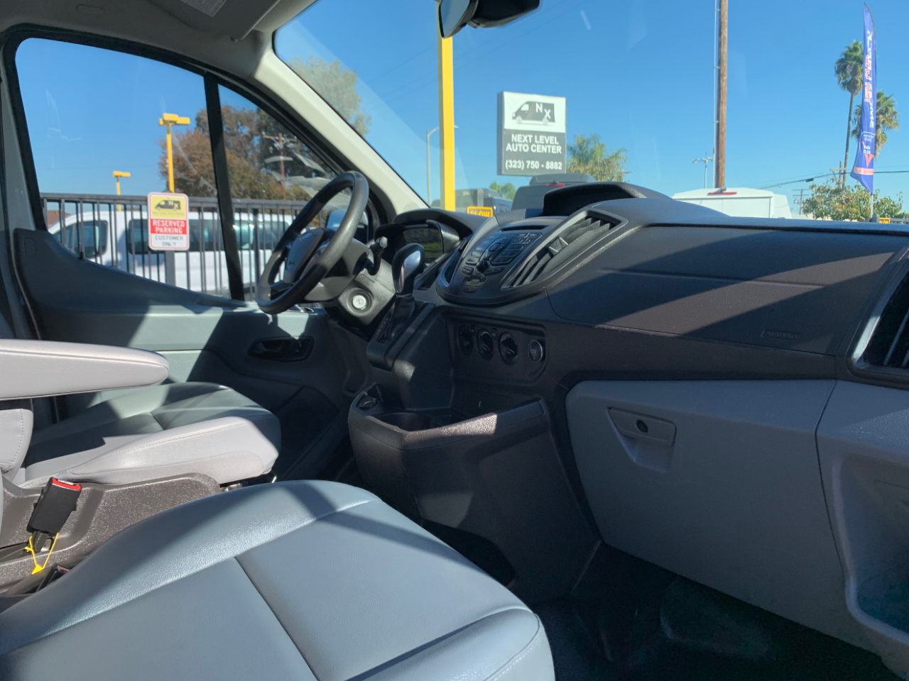 Ford Transit Passenger Wagon T-350 148" Low Roof XL Sliding RH Dr 2018