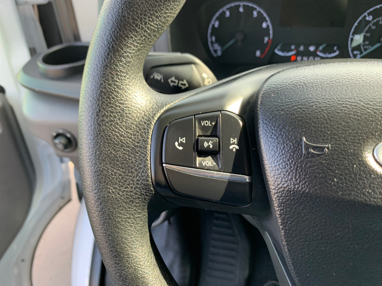 Ford Transit Cargo Van T-250 148" Med Rf 9070 GVWR RWD 2020