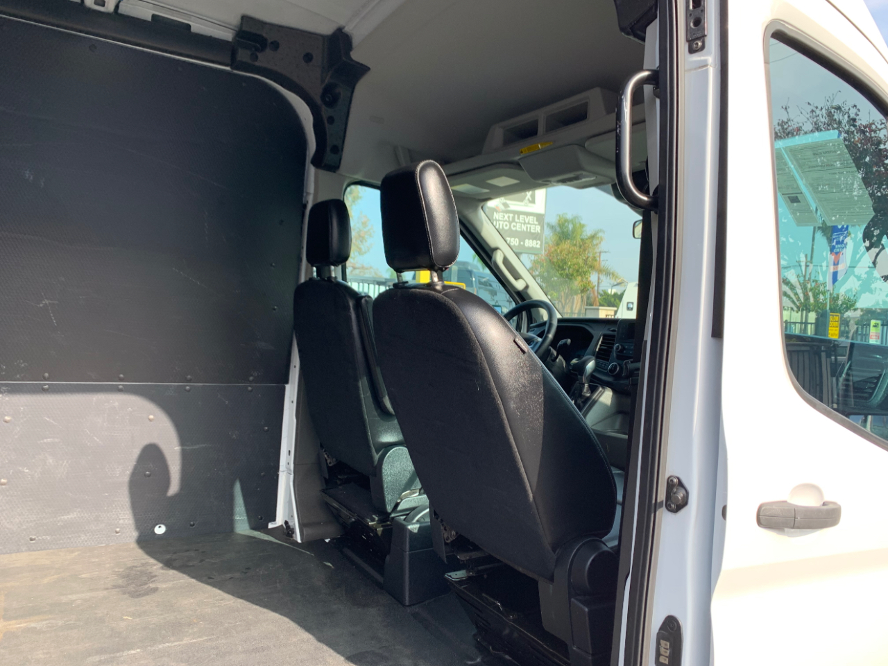 Ford Transit Cargo Van T-250 148" Med Rf 9070 GVWR RWD 2020