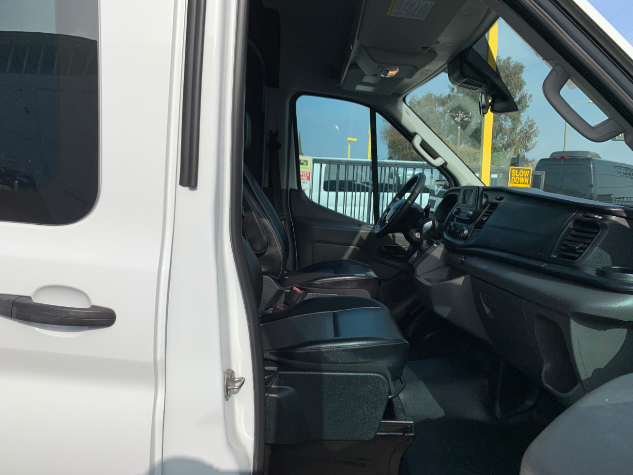 Ford Transit Cargo Van T-250 148" Med Rf 9070 GVWR RWD 2020