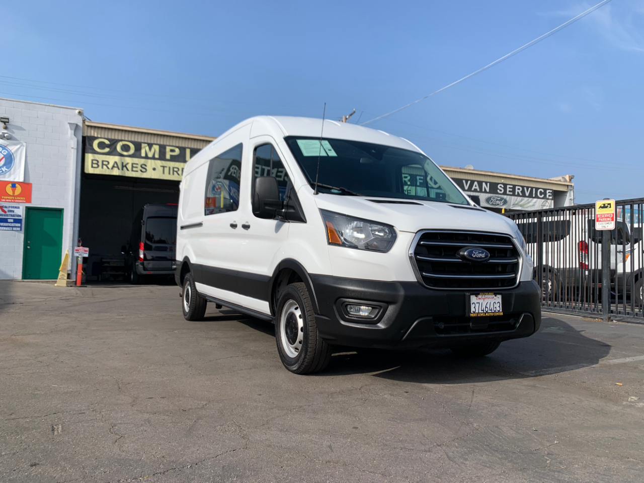 2020 Ford Transit Cargo Van T-250 148" Med Rf 9070 GVWR RWD