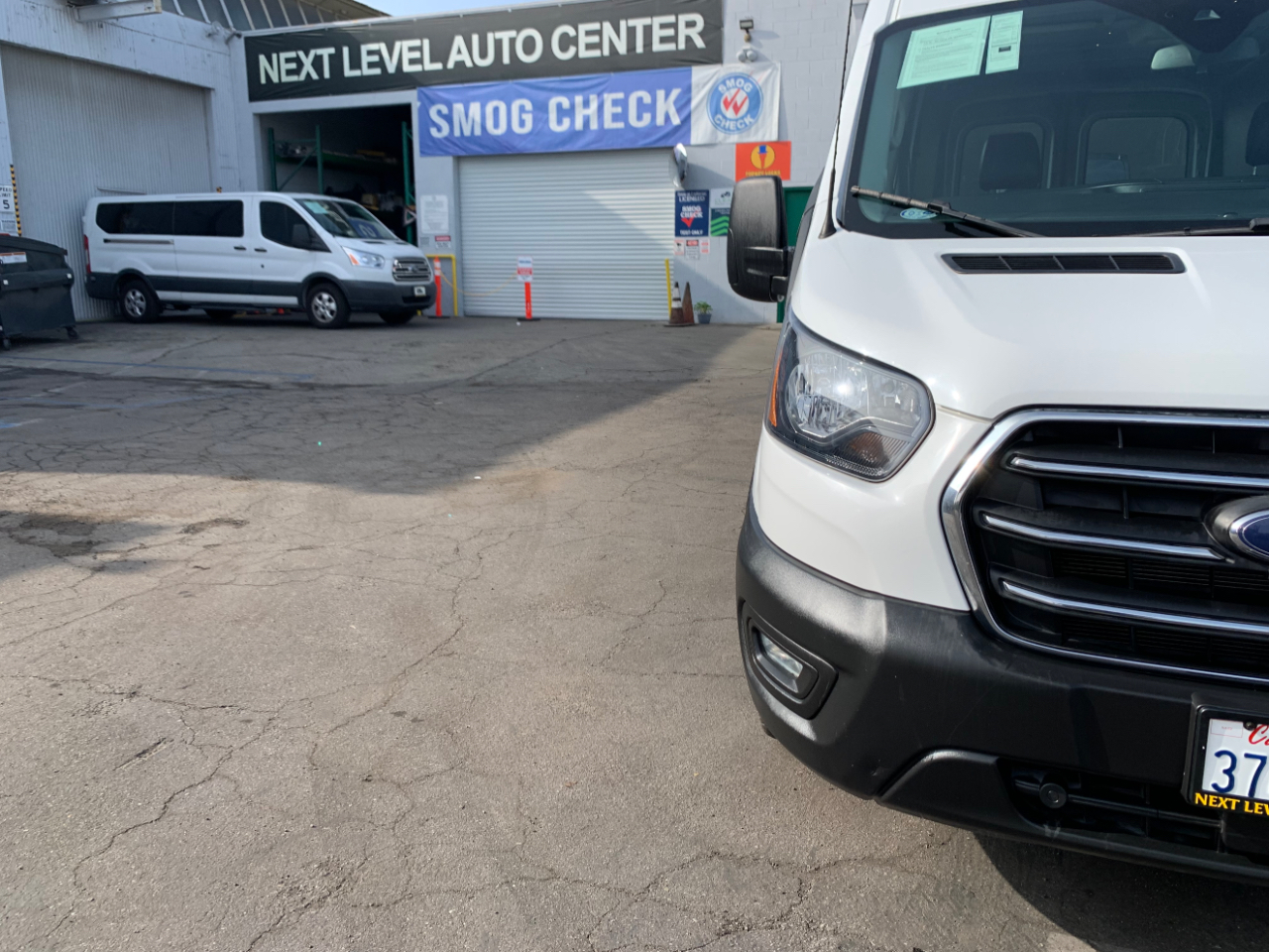 Ford Transit Cargo Van T-250 148" Med Rf 9070 GVWR RWD 2020