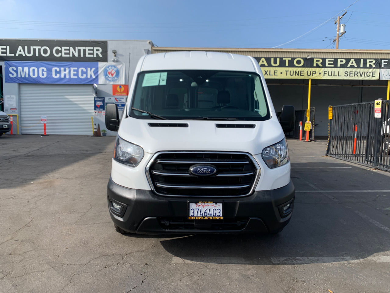 Ford Transit Cargo Van T-250 148" Med Rf 9070 GVWR RWD 2020