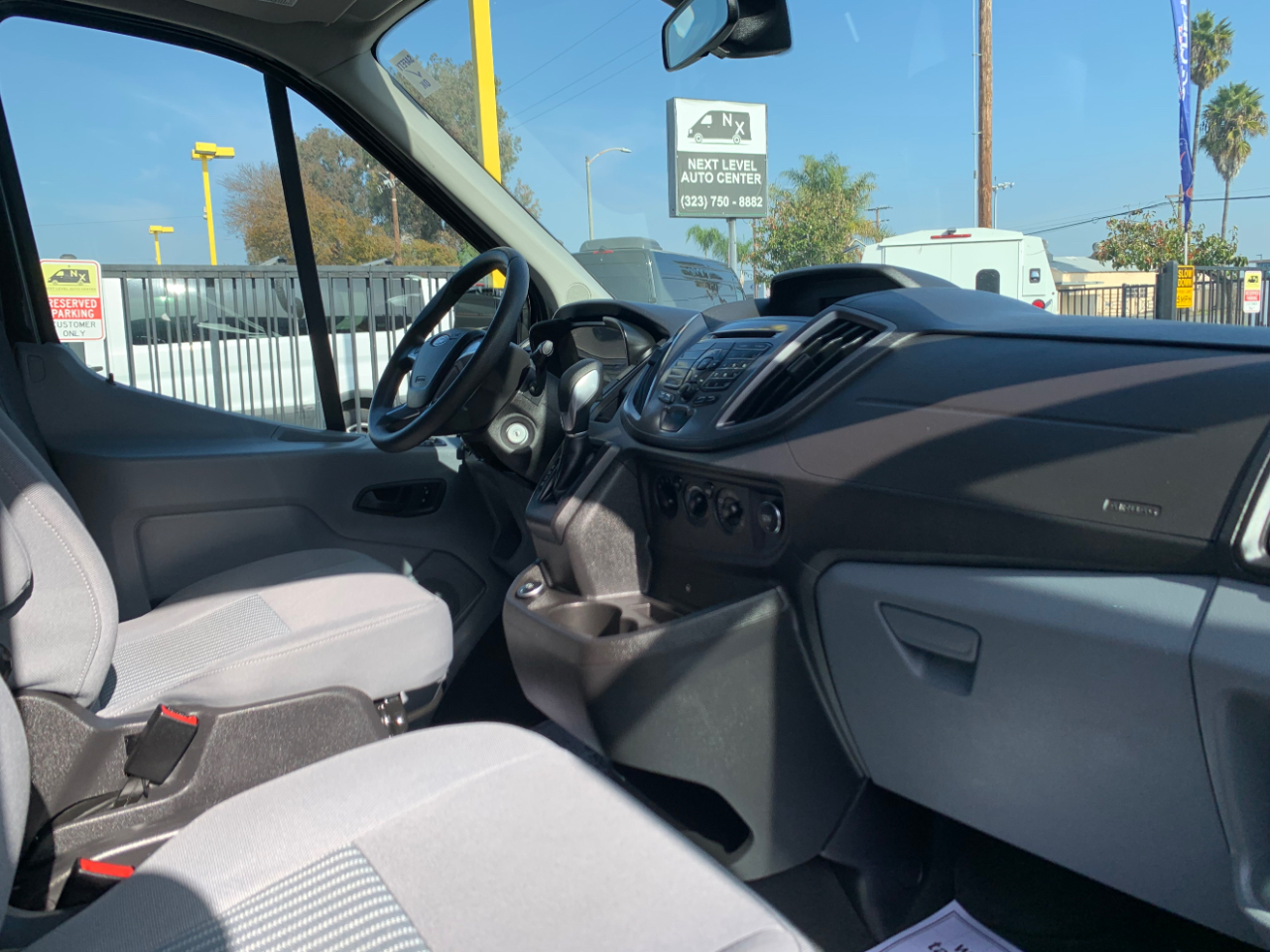 Ford Transit Wagon T-350 148" EL High Roof XLT Sliding RH Dr DRW 2017