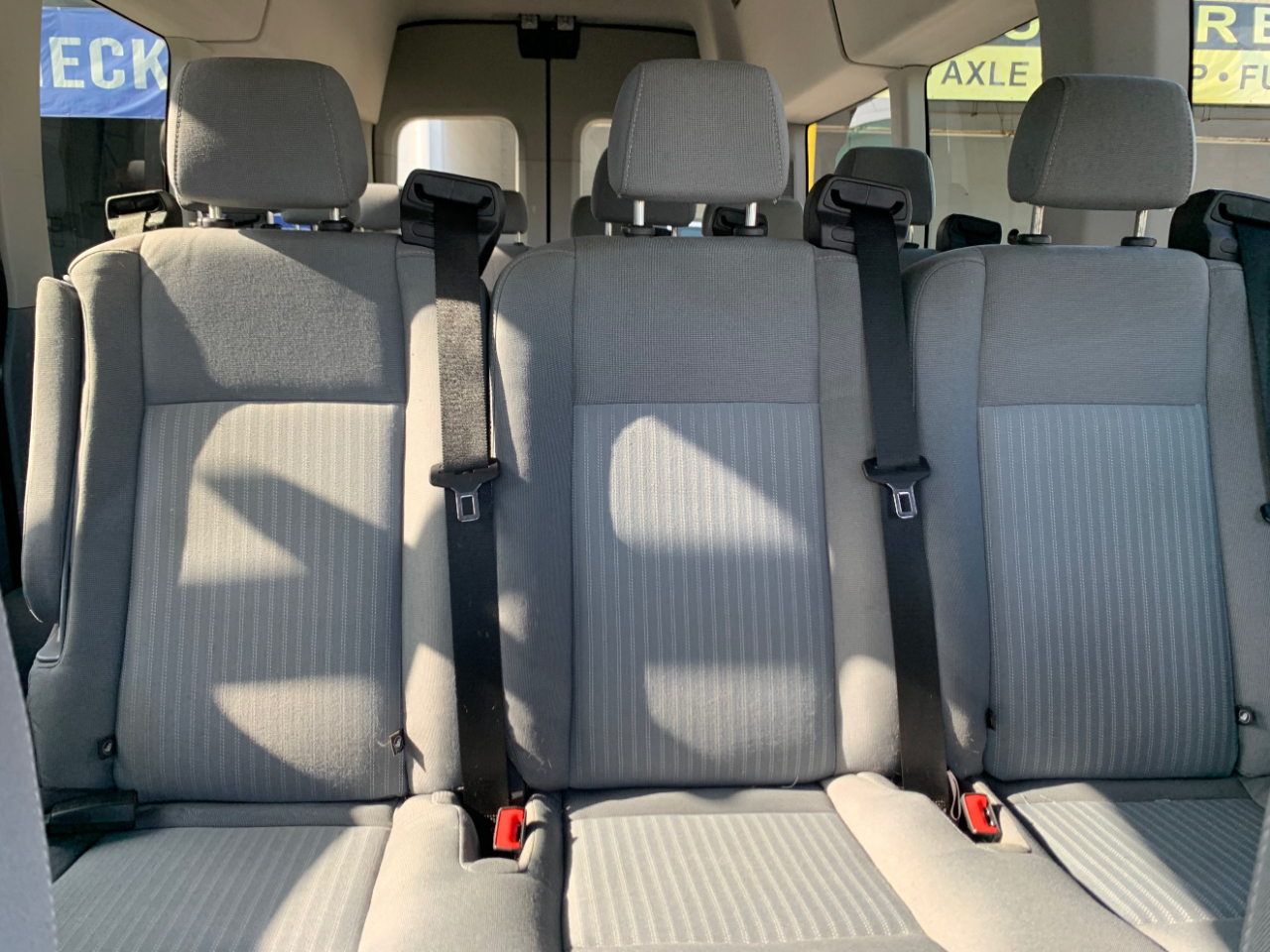 Ford Transit Wagon T-350 148" EL High Roof XLT Sliding RH Dr DRW 2017