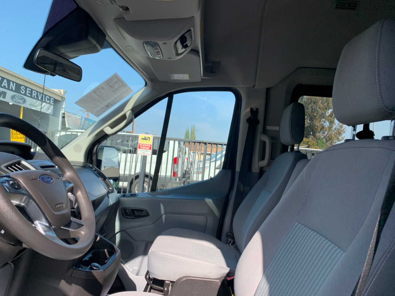 Ford Transit Wagon T-350 148" EL High Roof XLT Sliding RH Dr DRW 2017