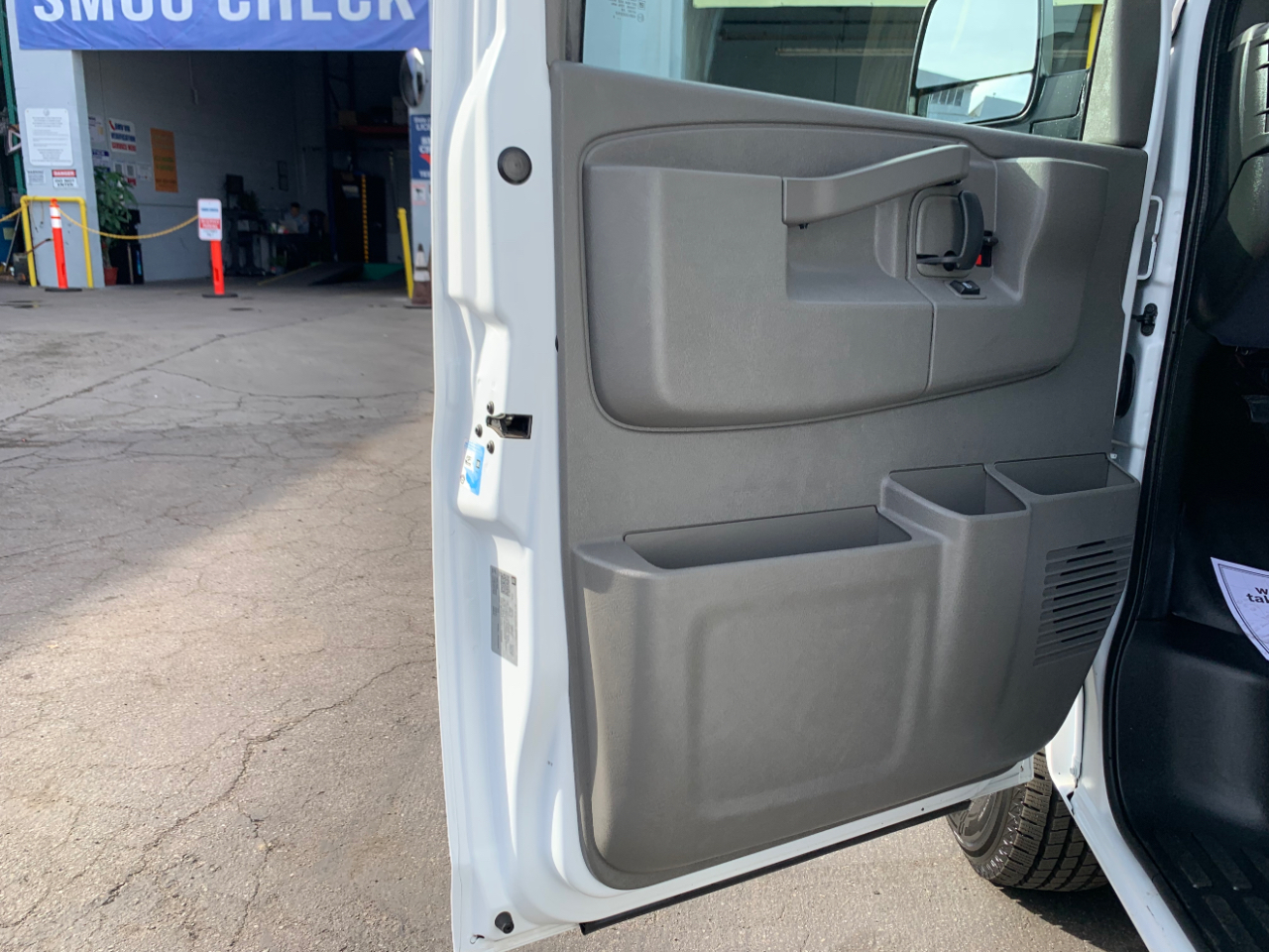 Chevrolet Express Cargo Van RWD 2500 135" 2019