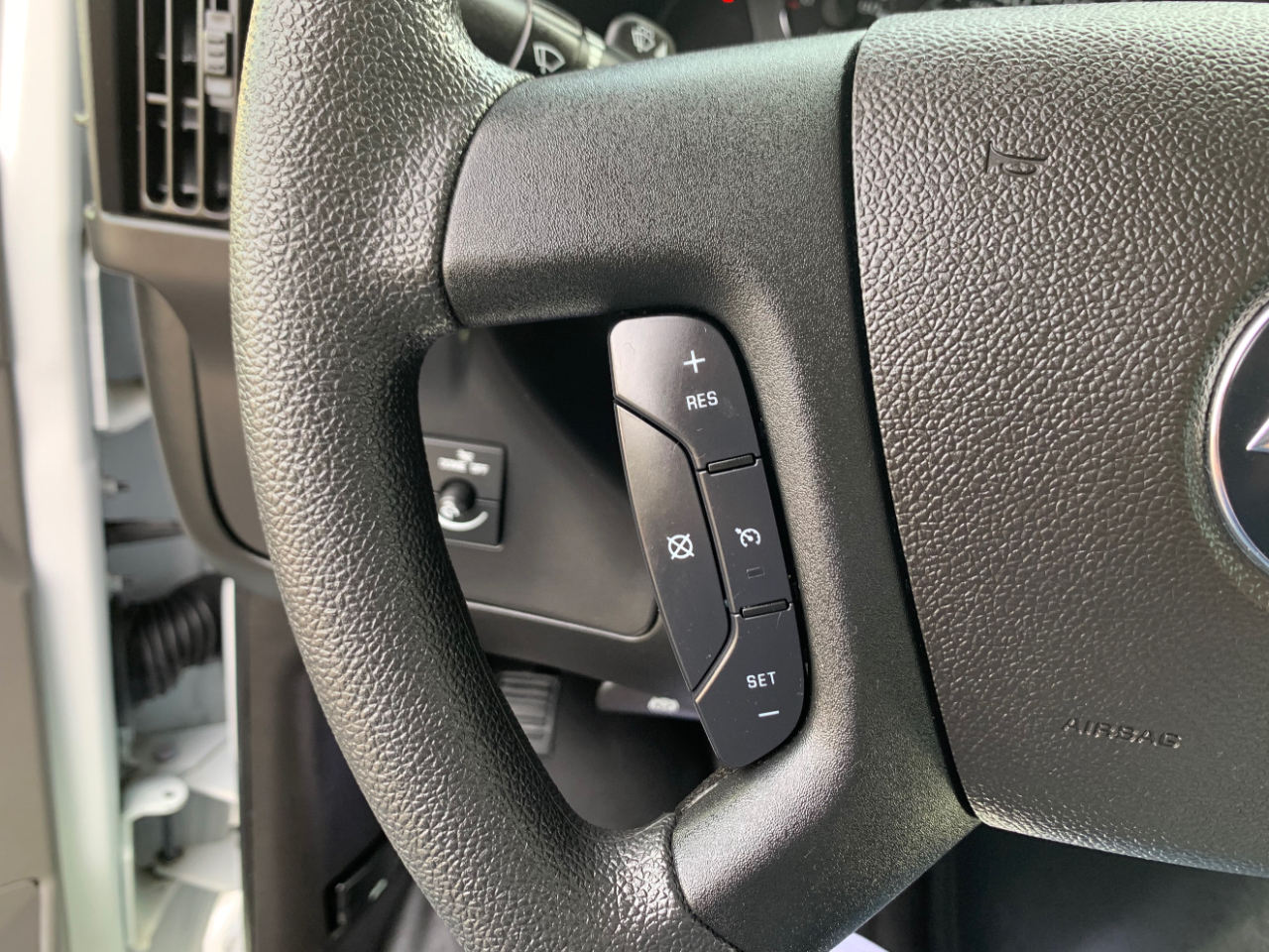 Chevrolet Express Cargo Van RWD 2500 135" 2019