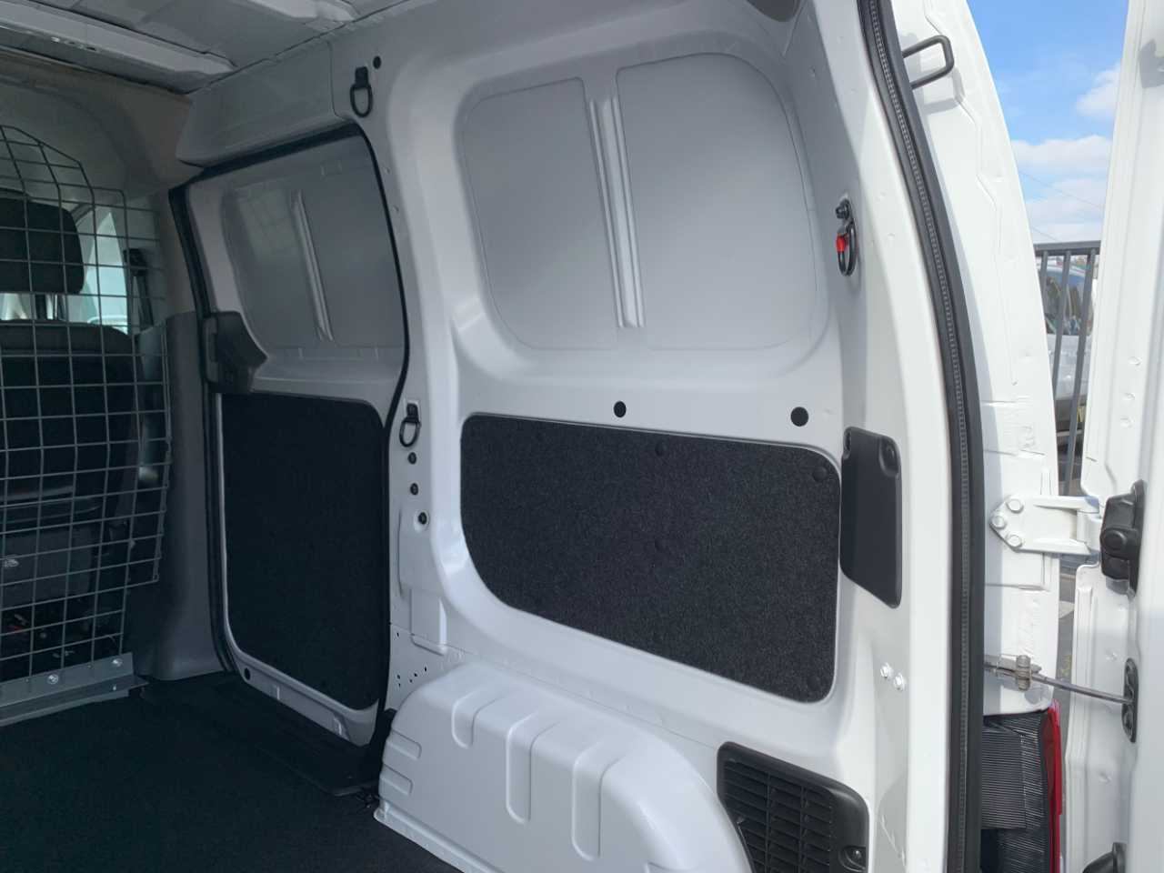 Nissan NV200 Compact Cargo I4 SV 2021