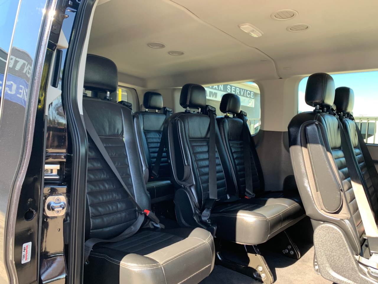 Ford Transit Passenger Wagon T-150 130" Low Roof XLT AWD 2020