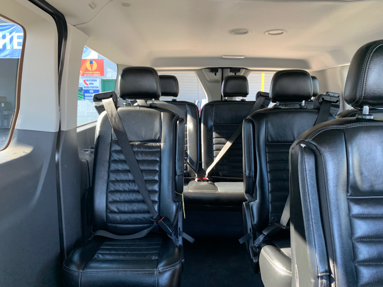 Ford Transit Passenger Wagon T-150 130" Low Roof XLT AWD 2020