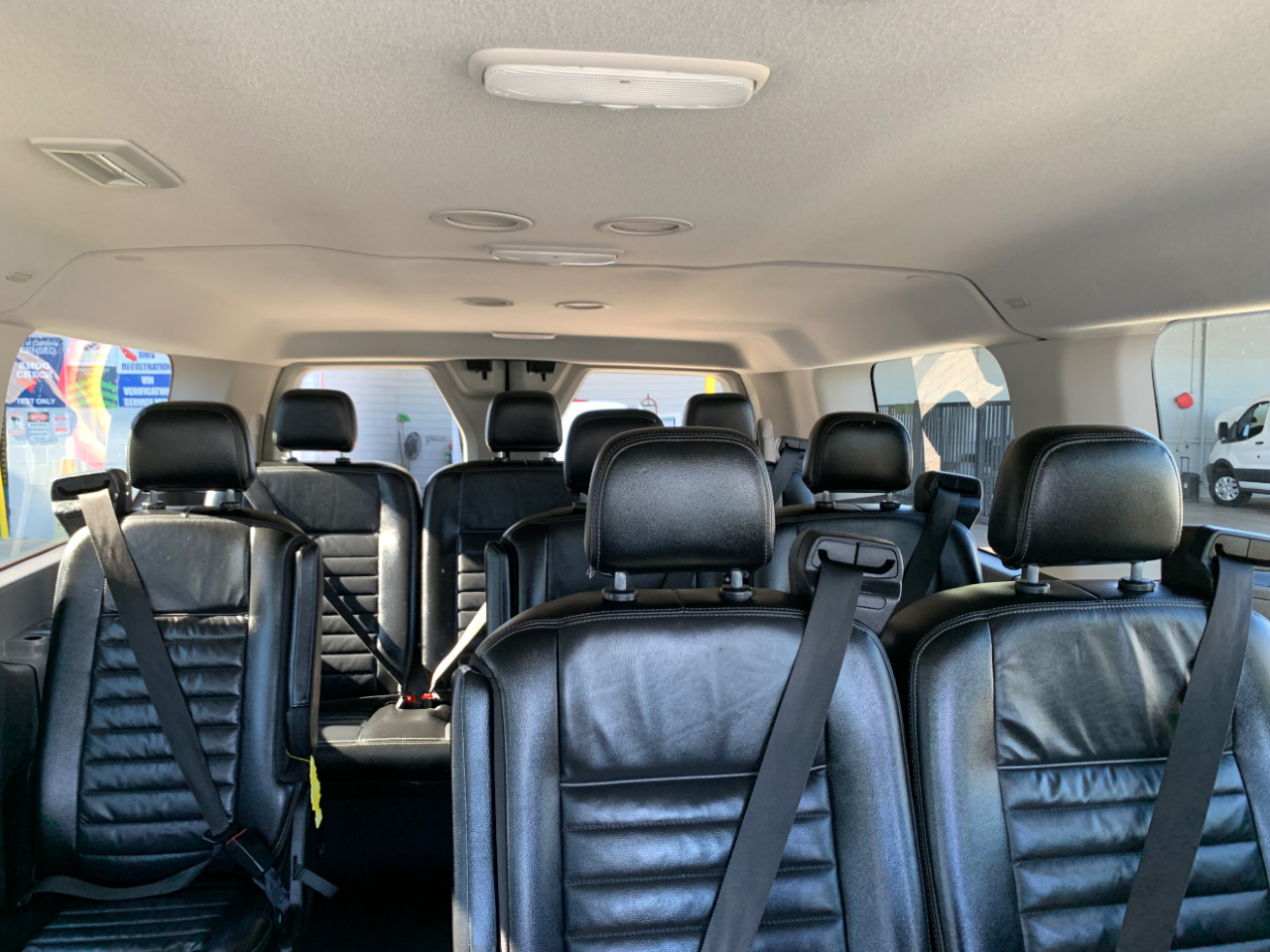 Ford Transit Passenger Wagon T-150 130" Low Roof XLT AWD 2020