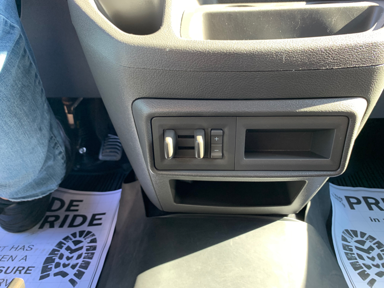 Ford Transit Passenger Wagon T-150 130" Low Roof XLT AWD 2020