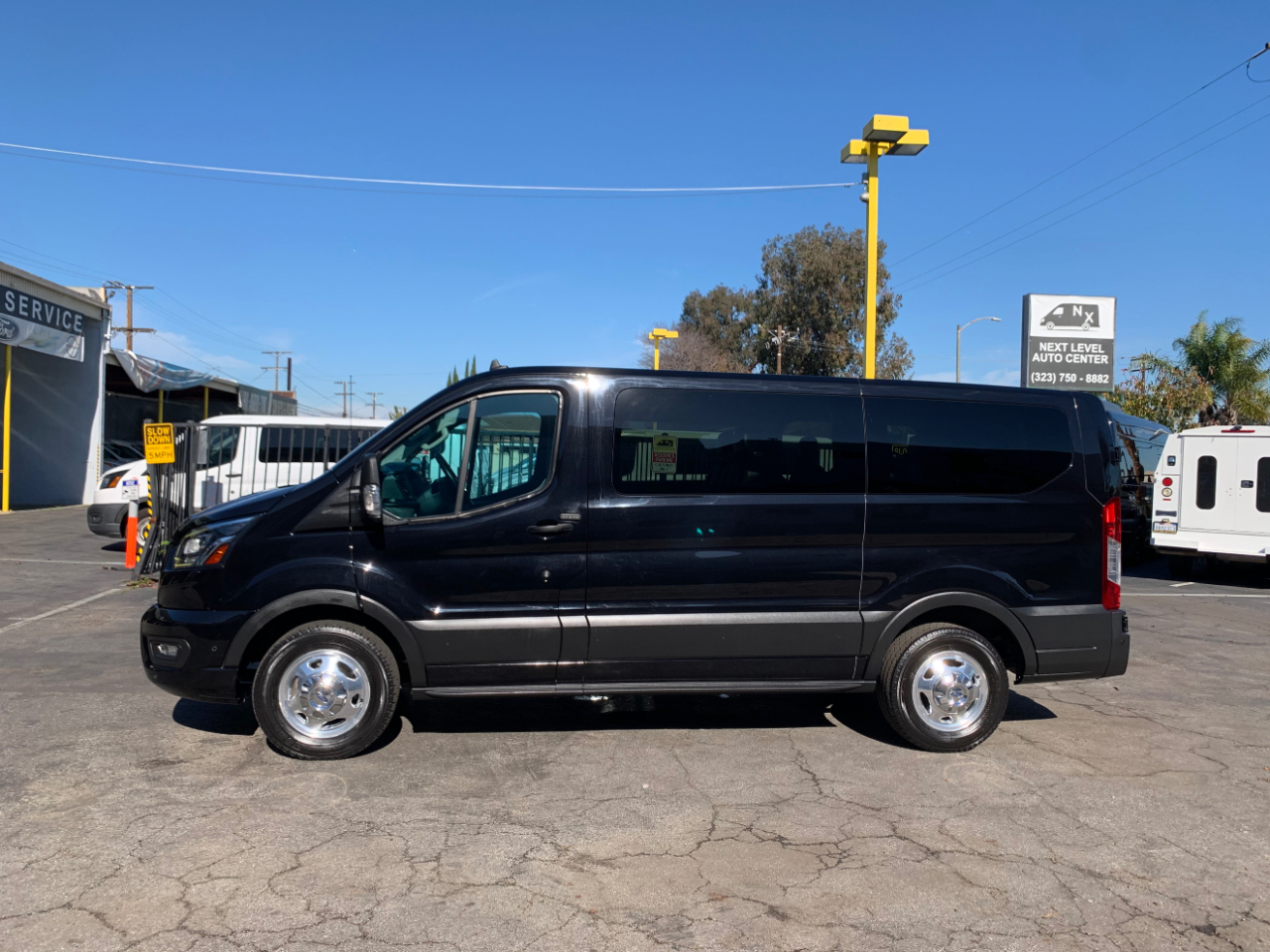 Ford Transit Passenger Wagon T-150 130" Low Roof XLT AWD 2020
