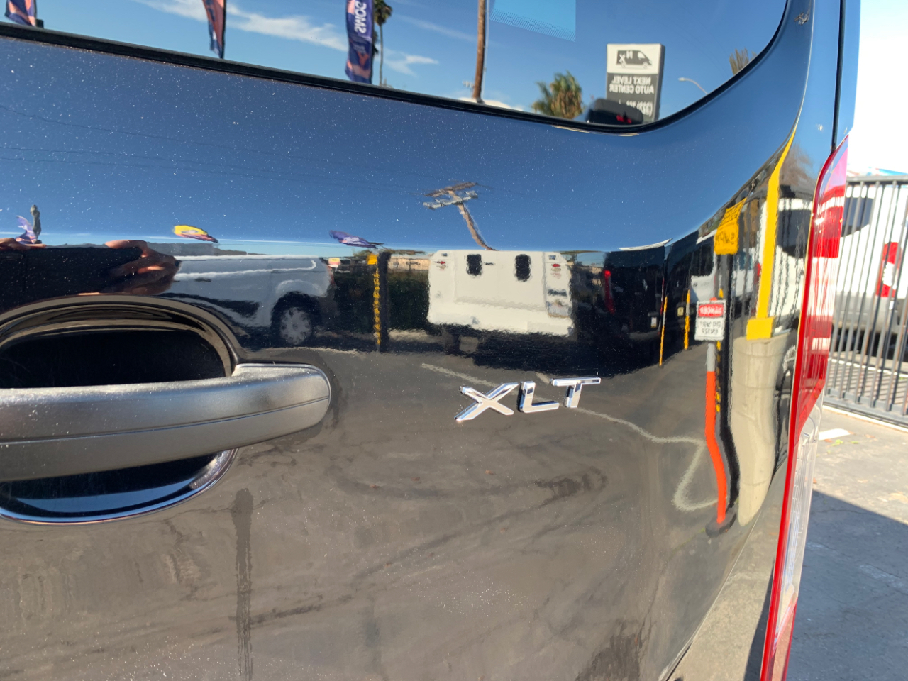 Ford Transit Passenger Wagon T-150 130" Low Roof XLT AWD 2020