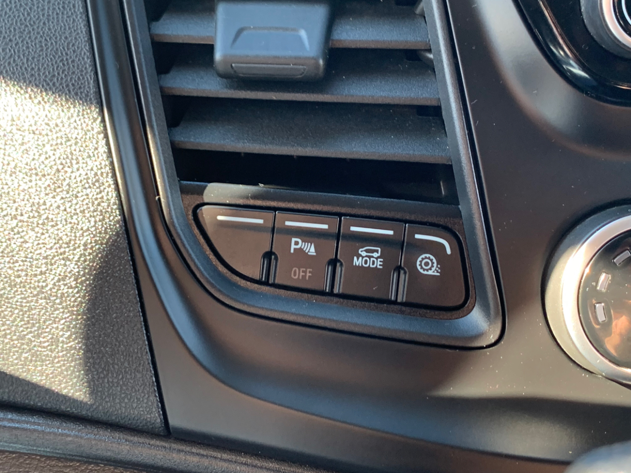 Ford Transit Passenger Wagon T-150 130" Med Roof XL RWD 2020