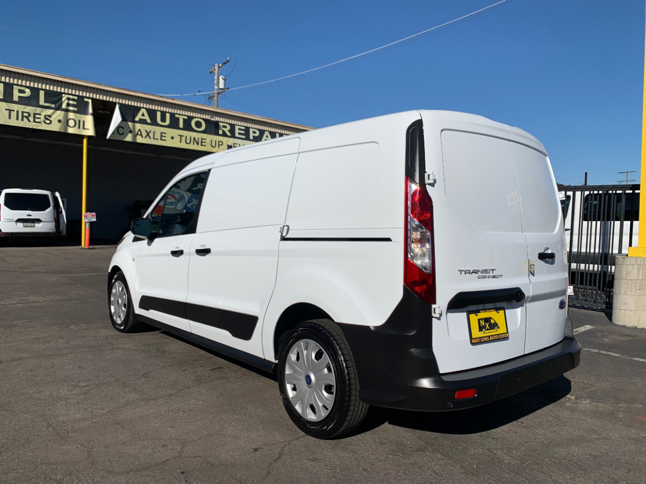 Ford Transit Connect Van XL LWB w/Rear Symmetrical Doors 2021