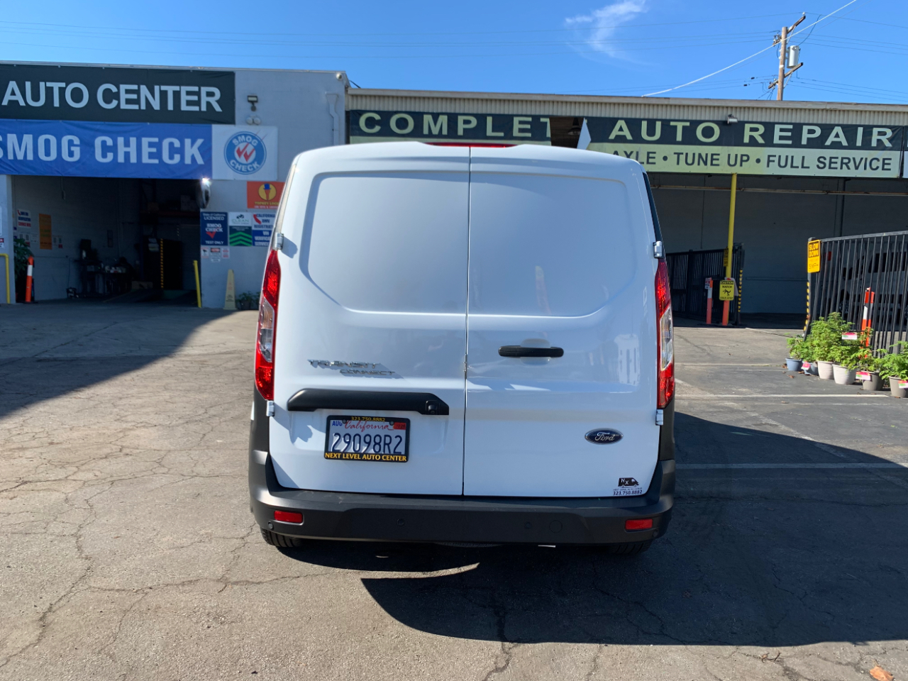 Ford Transit Connect Van XL LWB w/Rear Symmetrical Doors 2022