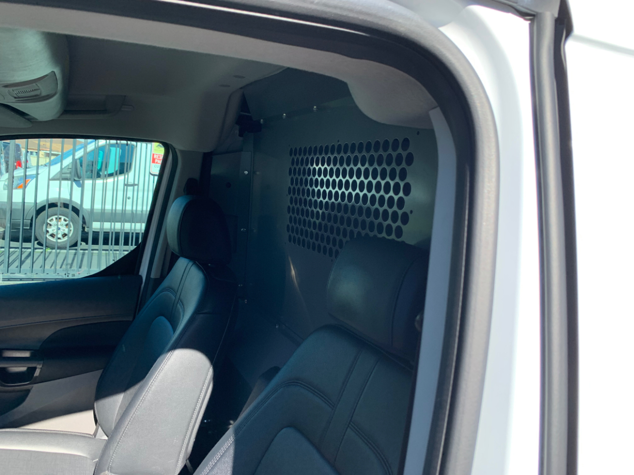 Ford Transit Connect Van XL LWB w/Rear Symmetrical Doors 2022